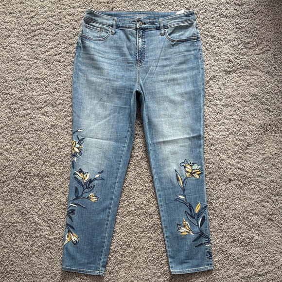 Chico's So Slimming Girlfriend Slim Leg Ankle Jeans - Picture 2 of 12